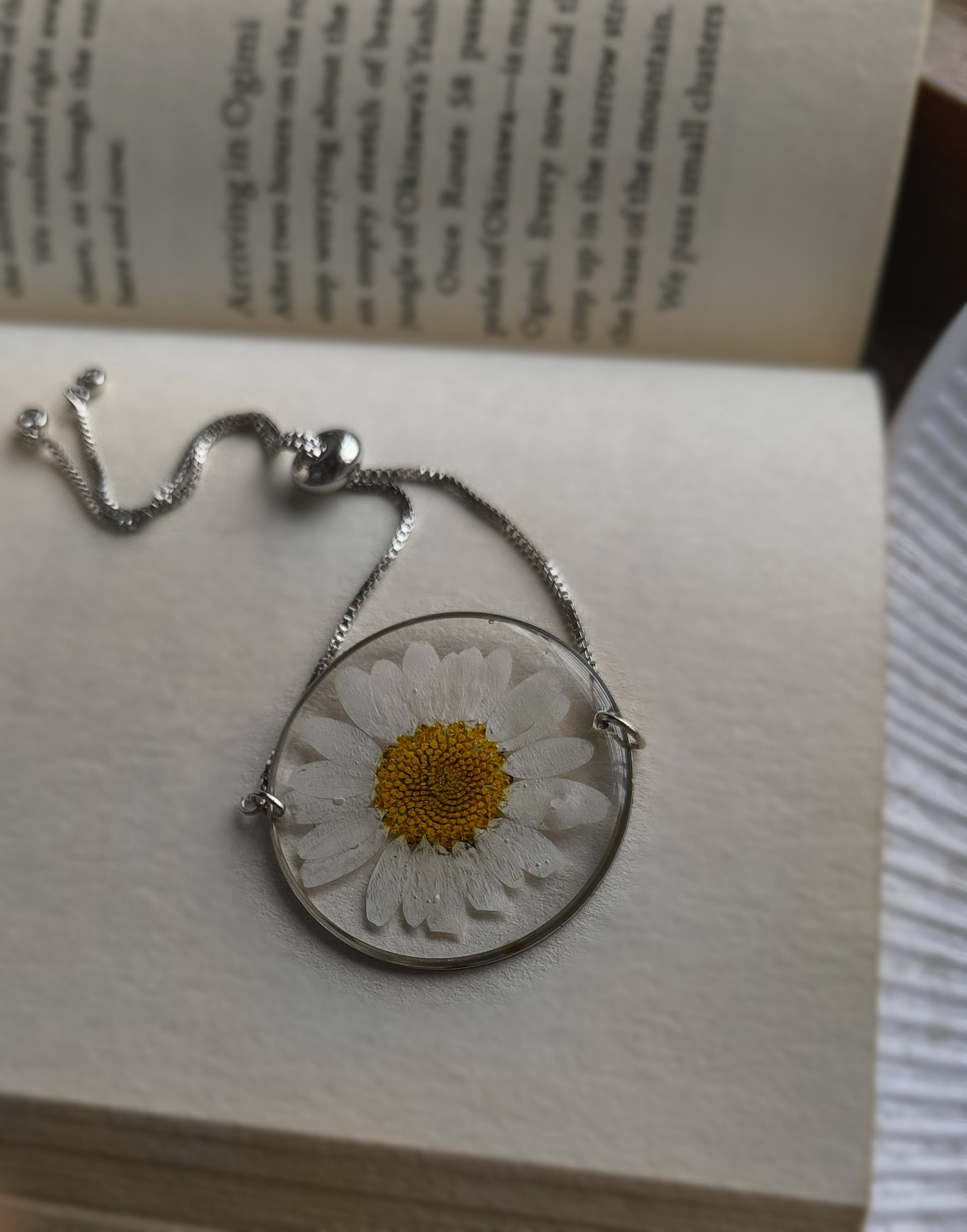 Daisy Bracelet